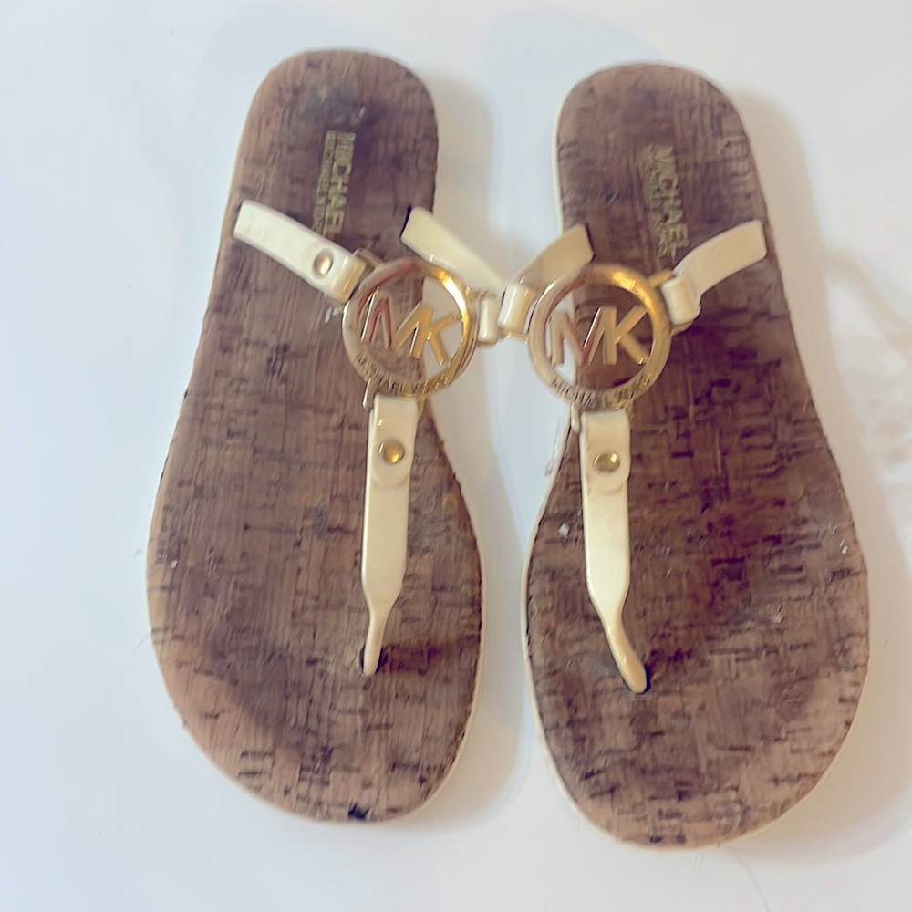 Michael Kors 8 1/2 sandals